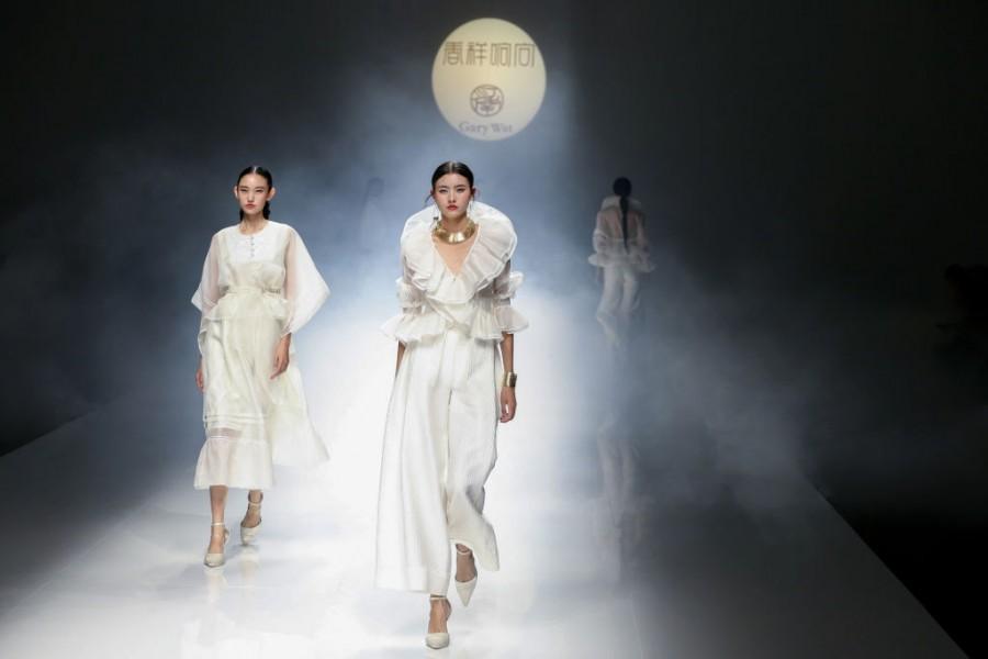 China Fashion Week displays the most ravishing designer collections in ...