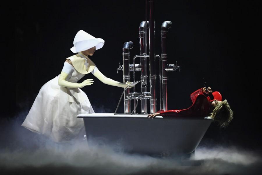 MTV EMAs 2018,European Music Awards,Nicki Minaj MTV EMA,Bebe Rexha,Bebe Rexha MTV EMA,hailee steinfield,Brendon Urie,Jason Derulo,David Guetta