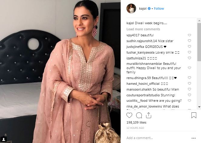Kajol Shah Rukh Khan,Shah Rukh Khan and wife Gauri Khan,Alia Bhatt,Katrina Kaif,Kareena Kapoor,Jacqueline Fernandez,Vidya Balan,Shah Rukh Khan Diwali party,Shah Rukh Khan Diwali party pics,Shah Rukh Khan Diwali party images,Shah Rukh Khan Diwali party stills,Sh