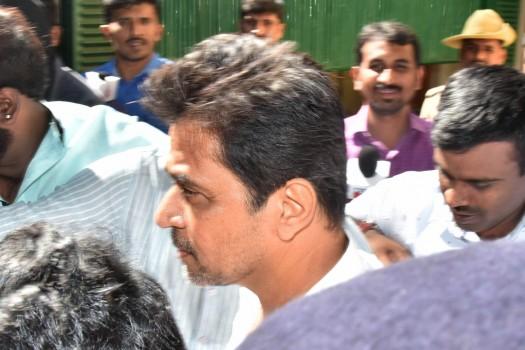 Arjun Sarja arrives for questioning in sexual harassment case