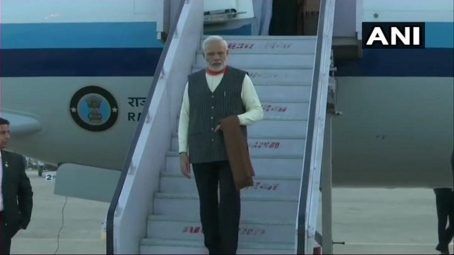 PM Narendra Modi reaches Uttarakhand, to pray at Kedarnath temple Narendra Modi,Narendra Modi at Uttarakhand,Narendra Modi at Kedarnath shrine,Kedarnath temple,Narendra Modi at Kedarnath temple
