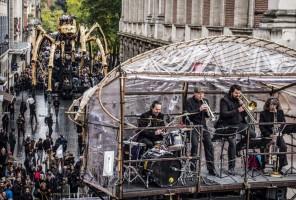 Ariane,Asterion,Minotaur,mythical creature,Street Theatre,La Machine,French Theatre,Theatre,Robot Theatre,Giant Robots In Street