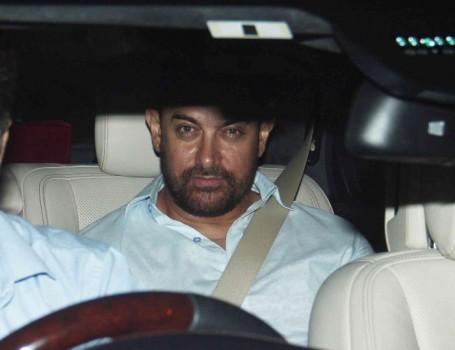 Aamir Khan Snapped in Bandra