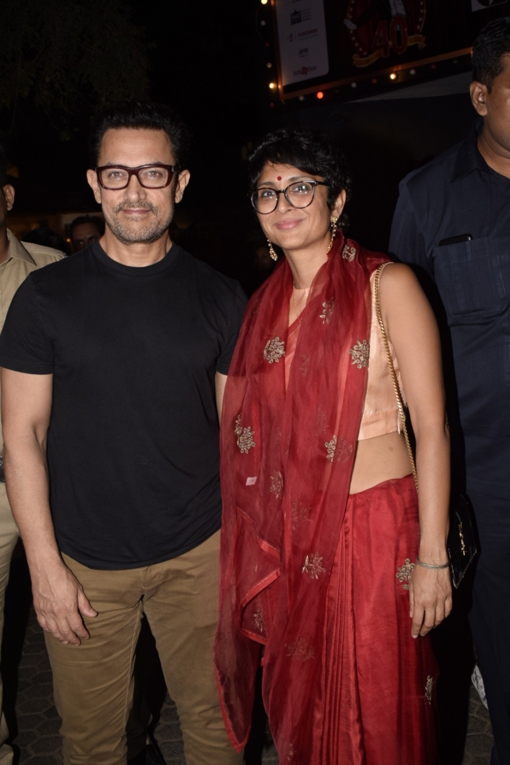 Aamir Khan with wife Kiran Rao snapped at 40th Prithvi theatre festival Thugs of Hindostan,Thugs of Hindostan actor,Aamir Khan and Kiran Rao,Aamir Khan,Kiran Rao,Aamir Khan and Kiran Rao at Prithvi theatre,40th Prithvi theatre festival,Prithvi theatre festival,Prithvi festival