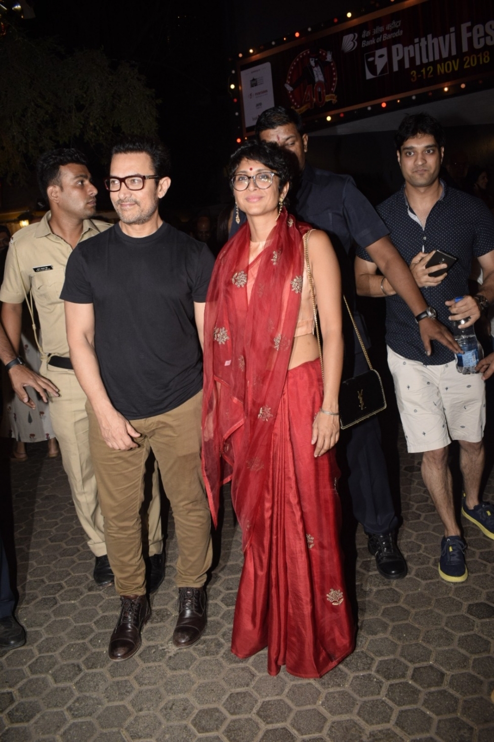Aamir Khan with wife Kiran Rao snapped at 40th Prithvi theatre festival Thugs of Hindostan,Thugs of Hindostan actor,Aamir Khan and Kiran Rao,Aamir Khan,Kiran Rao,Aamir Khan and Kiran Rao at Prithvi theatre,40th Prithvi theatre festival,Prithvi theatre festival,Prithvi festival