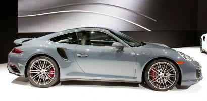 Porsche,Porsche India,Porsche 911,Porsche 911 GT2 RS,porsche 911 gt3,Porsche 911 GT3 RS,Porsche 911 GT2 RS price,Porsche Carrera,Porsche 911 Carrera S