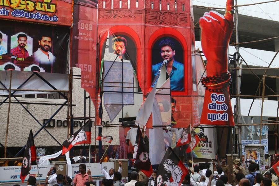 Sarkar controversy: Faced with threat, Vijay's movie undergoes voluntary cuts, muting of dialogue Sarkar controversy,Indu Sarkar controversy,Sarkar movie controversy,Vijay,Vijay controversy,Vijay sarkar controversy,AIAMDK,AIAMDK Sarkar