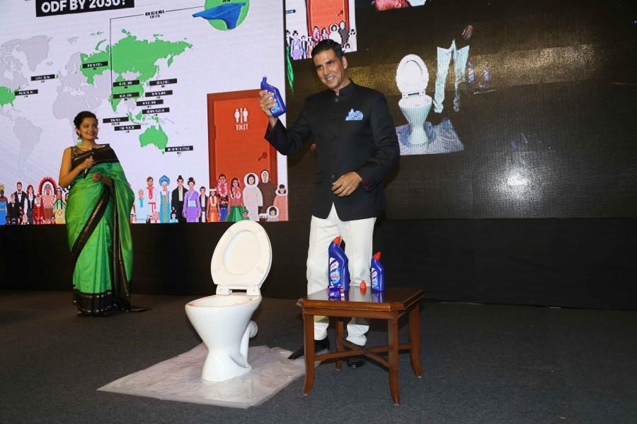 2018 World Toilet Summit 2018 World Toilet Summit,World Toilet Day,World Toilet Day India,World Toilet Day 2018,Akshay Kumar,Bollywood Actor,khiladi,Mumbai