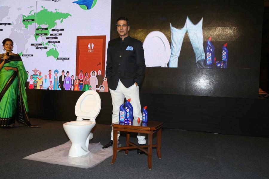 2018 World Toilet Summit 2018 World Toilet Summit,World Toilet Day,World Toilet Day India,World Toilet Day 2018,Akshay Kumar,Bollywood Actor,khiladi,Mumbai