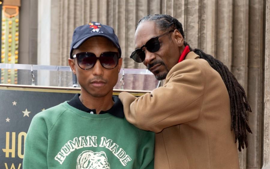 Snoop Dogg Gets A Star Snoop Dogg,Hollywood Walk of Fame,Hollywood Walk Of Fame Snoop Dogg,Snoop Dogg and Dr Dre,Dr.Dre,Beats by Dr.Dre,Quincy Jones,Pharrell Williams