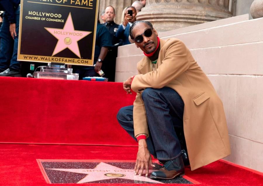 Snoop Dogg Gets A Star Snoop Dogg,Hollywood Walk of Fame,Hollywood Walk Of Fame Snoop Dogg,Snoop Dogg and Dr Dre,Dr.Dre,Beats by Dr.Dre,Quincy Jones,Pharrell Williams