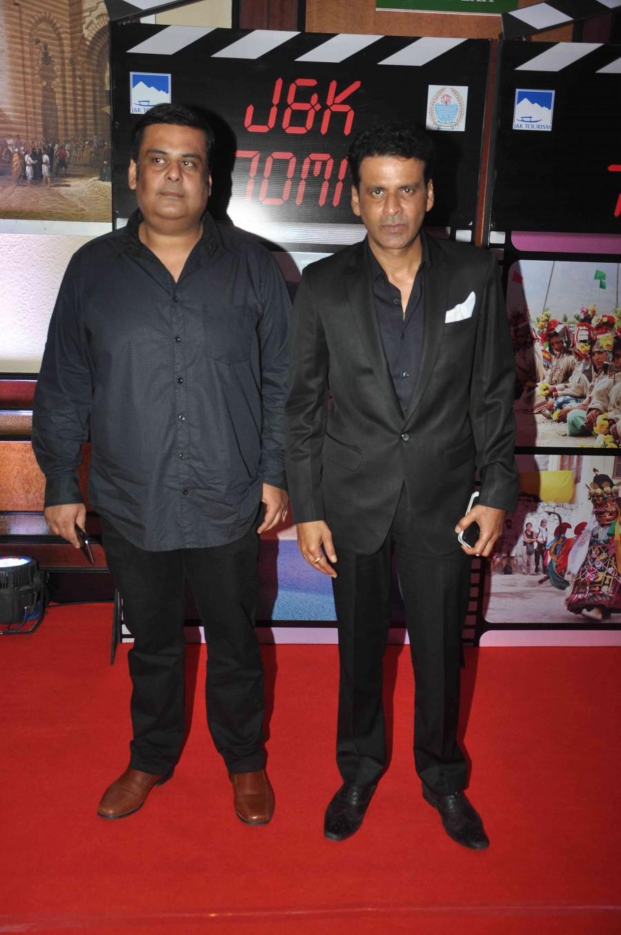 Celebs attend J&K 70mm J&K 70mm,J&K 70mm event photos,Anupam Kher,Rishi Kapoor,boney kapoor,bollywood celebs