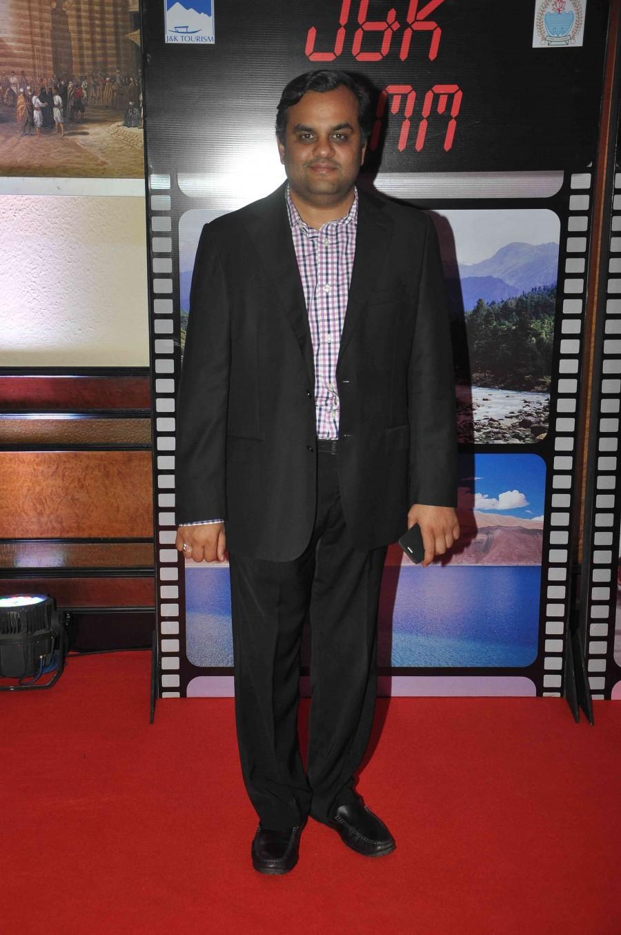 Celeb attends J&K 70mm J&K 70mm,J&K 70mm event photos,Anupam Kher,Rishi Kapoor,boney kapoor,bollywood celebs