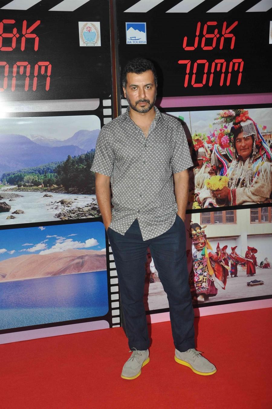 Celeb attends J&K 70mm J&K 70mm,J&K 70mm event photos,Anupam Kher,Rishi Kapoor,boney kapoor,bollywood celebs