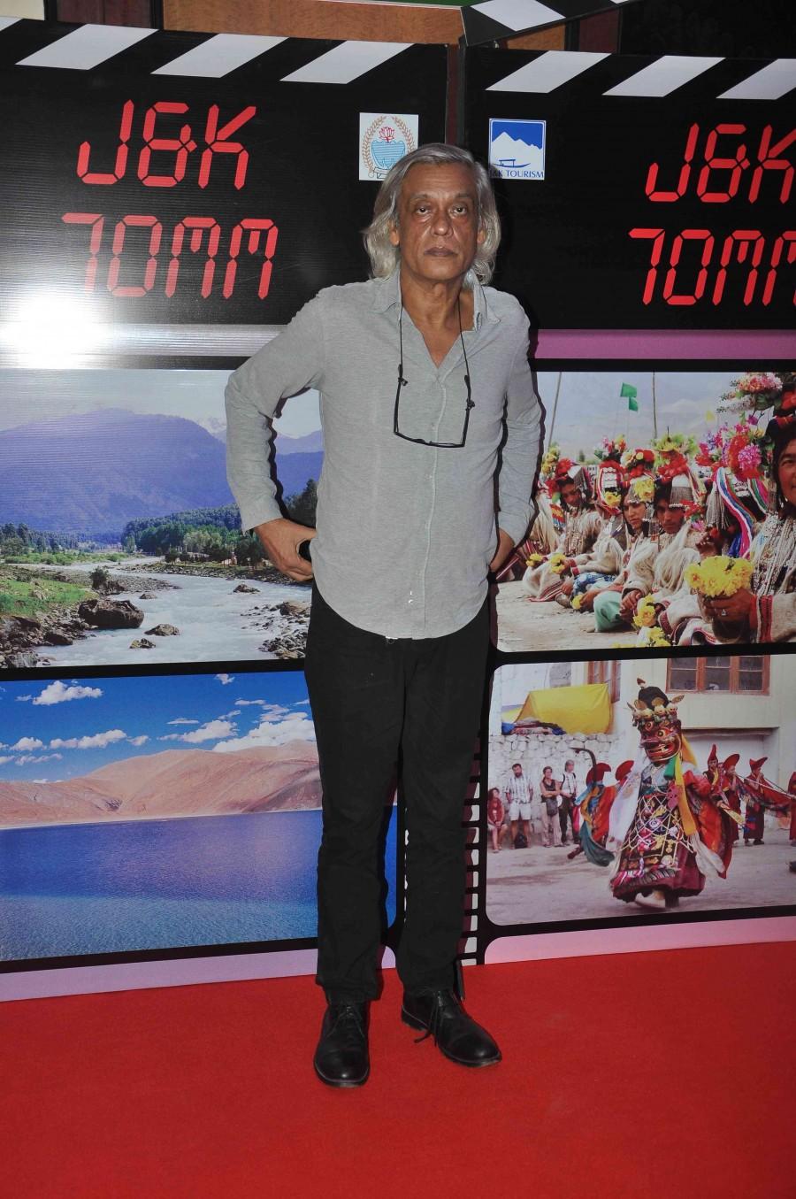 Celeb attends J&K 70mm J&K 70mm,J&K 70mm event photos,Anupam Kher,Rishi Kapoor,boney kapoor,bollywood celebs