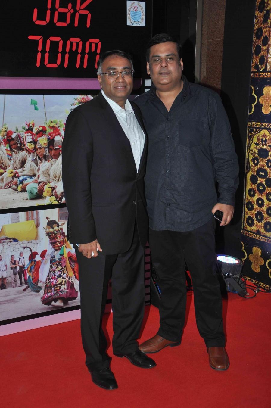 Celebs attend J&K 70mm J&K 70mm,J&K 70mm event photos,Anupam Kher,Rishi Kapoor,boney kapoor,bollywood celebs