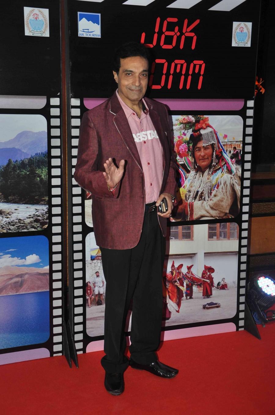 Celeb attends J&K 70mm J&K 70mm,J&K 70mm event photos,Anupam Kher,Rishi Kapoor,boney kapoor,bollywood celebs
