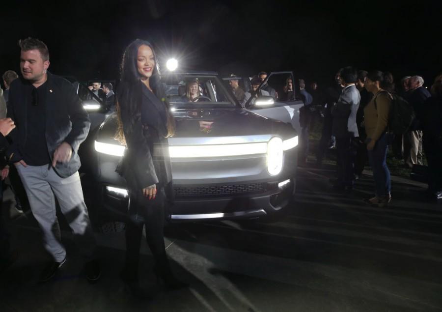 Rivian R1T Rivian,All-Electric,Electric Pickup Truck,R1T,LA Auto Show,Rivian CEO RJ Scaringe,RJ Scaringe,Griffith Observatory,Los Angeles
