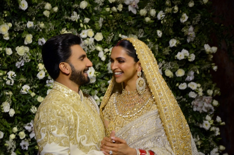 DeepVeer At Their Mumbai Reception DeepVeer,DeepVeer wedding reception,DeepVeer In Mumbai,DeepVeer Ki Shadi,deepveer wedding,Deepika Padukone,Ranveer Singh,deepika padukone ranveer singh