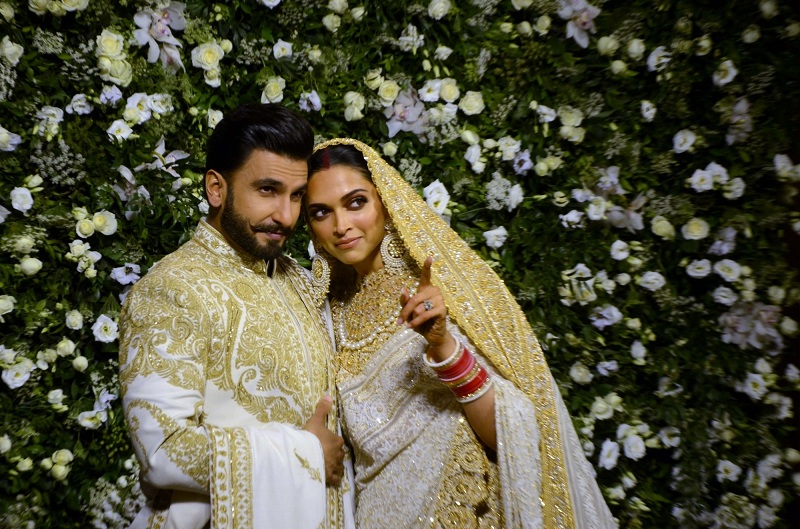 DeepVeer At Their Mumbai Reception DeepVeer,DeepVeer wedding reception,DeepVeer In Mumbai,DeepVeer Ki Shadi,deepveer wedding,Deepika Padukone,Ranveer Singh,deepika padukone ranveer singh