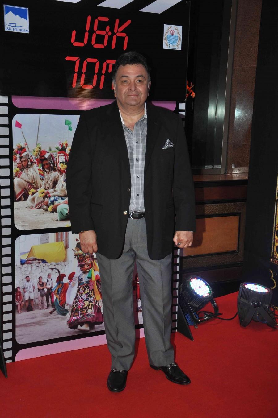 Rishi Kapoor attends J&K 70mm J&K 70mm,J&K 70mm event photos,Anupam Kher,Rishi Kapoor,boney kapoor,bollywood celebs