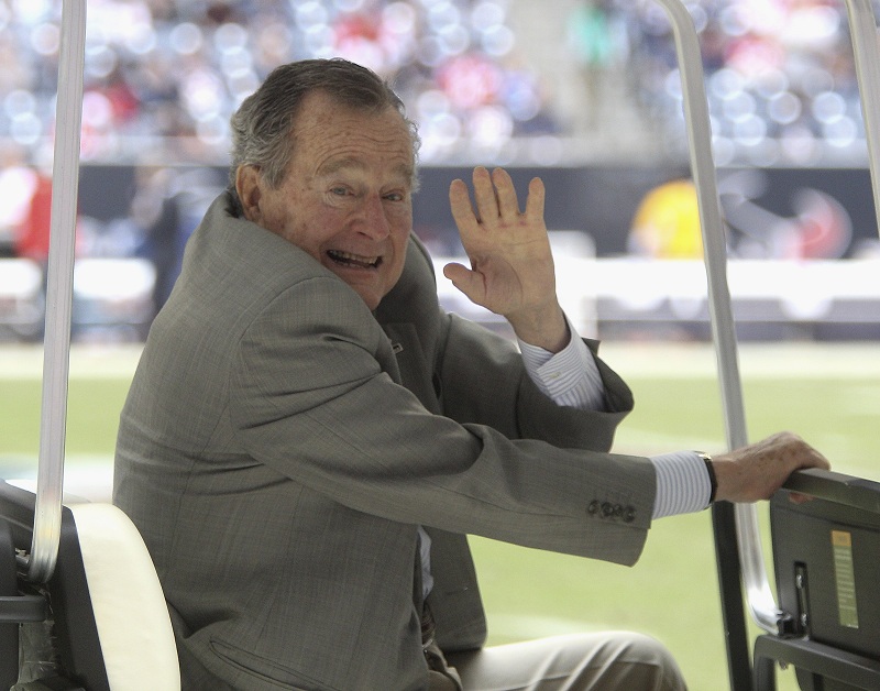 George H.W. Bush Dies At 94 U.S. President George H.W. Bush,George H.W. Bush,George H.W. Bush wife,41st President,George Bush,George H.W. Bush passes away,George H.W. Bush died at 94