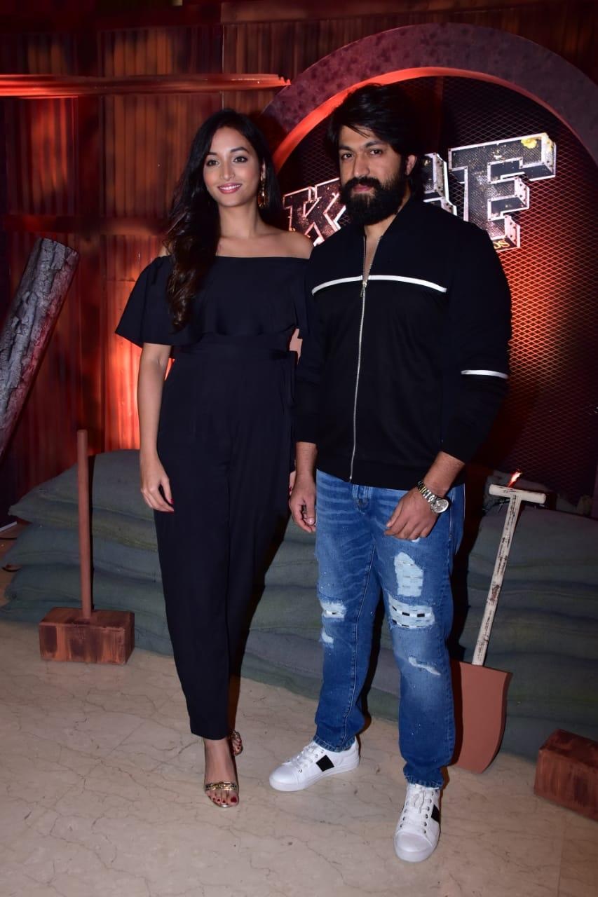 K.G.F. Hindi Trailer Release Yash,rocking star yash,yash kgf,kgf,kgf trailer,kgf movie trailer,kgf second trailer,KGF hindi version release,Farhan Akhtar