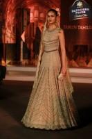 Disha Patani,Tarun Tahiliani,Blenders Pride Fashion Tour,Disha Patani hot,Disha Patani sexy,Fashion,Fashion In Bollywood