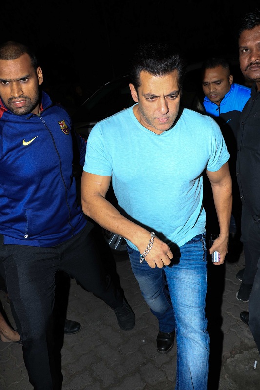Zaheer Iqbal Turns 30 Salman Khan,Zaheer Iqbal,Pranutan Behl,Notebook,bollywood birthday bash,Zaheer Iqbal turns 30,milap zaveri,Sonakshi Sinha