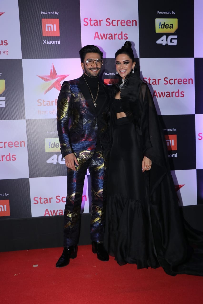 Star Screen Award 2018 Bollywood,star screen awards,Star Screen Award 2018,star screen awards photos,star screen awards red carpet,star screen awards show,Ranveer Singh,Deepika Padukone,vicky kaushal,Salman Khan