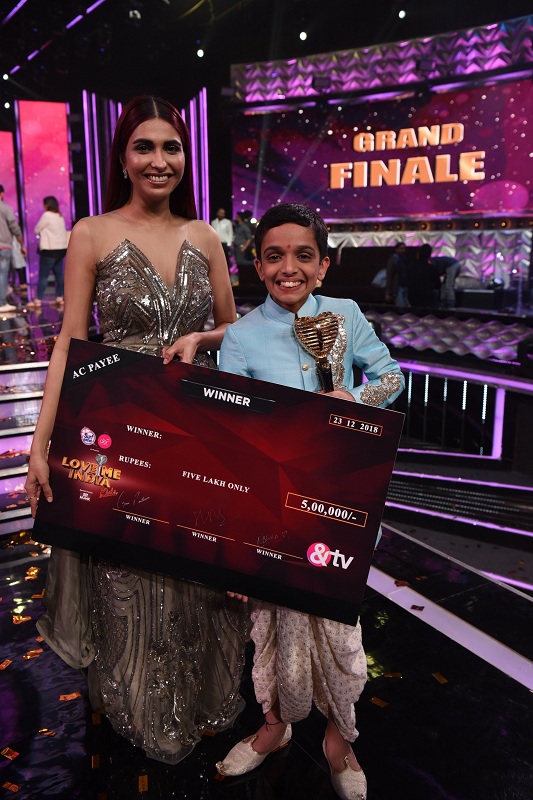 'Love Me India' Finale Guru Kiran Hegde,Love Me India,Love Me India finale,Yami Gautam,Yami Gautam Uri,Vicky Kaushal,Uri: The Surgical Strike,Uri Attack