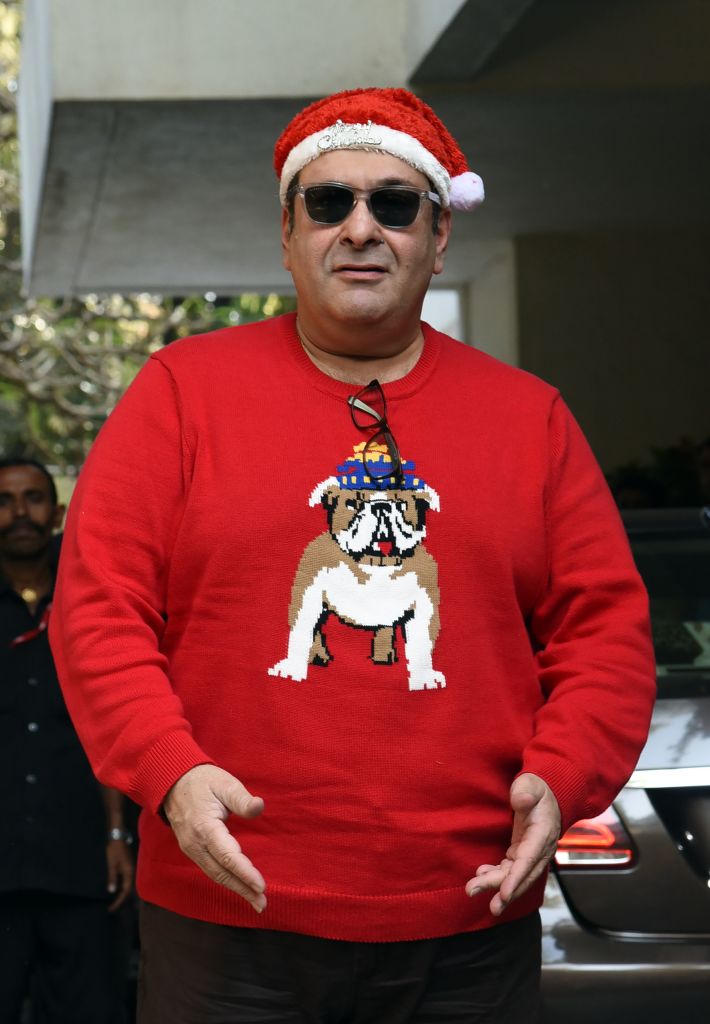 Kapoor Family Christmas Brunch Kunal Kapoor,Saif Ali Khan,saif ali khan daughter,saif ali khan son,saif ali khan kareena kapoor khan,Ranbir Kapoor,karisma kapoor,christmas,Christmas 2018,christmas celebrations