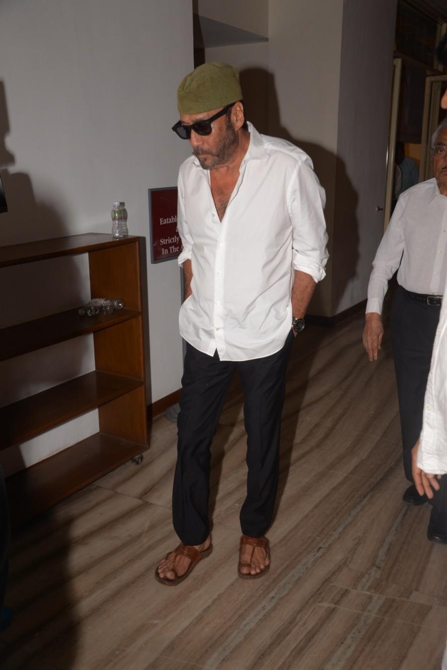Nana Chudasama's Prayer Meet Nana Chudasama,Mumbai,Bollywood,Abhishek Bachchan,abhishek bachchan aishwarya rai bachchan,abhishek bachchan wife,Aishwarya Rai Bachchan,Aishwarya rai,Suniel Shetty