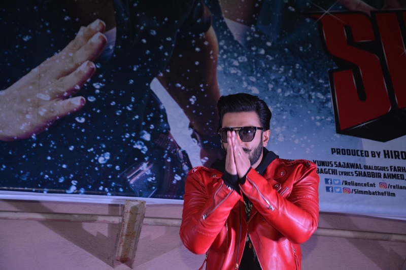 'Simmba' Premiere Simmba,simmba review,simmba release,simmba ranveer singh,Ranveer Singh simmba,Ranveer Singh,rohit shetty,rohit shetty simmba,Sara ali khan,Sara Ali khan simmba