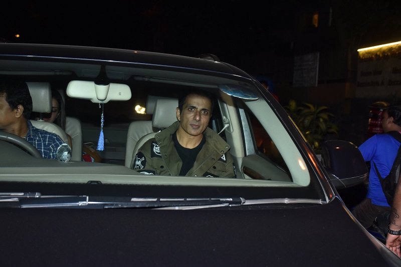 Simmba Success Party Simmba,Simmba box office,Simmba success party,simmba ranveer singh,Ranveer Singh simmba,Sara Ali khan simmba,rohit shetty,rohit shetty simmba