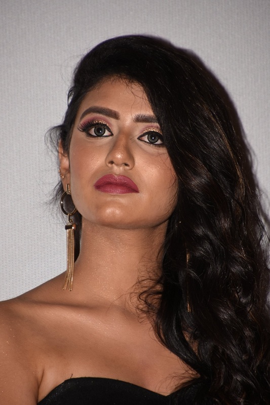 Sridevi Bungalow Trailer Priya Prakash Varrier Launches