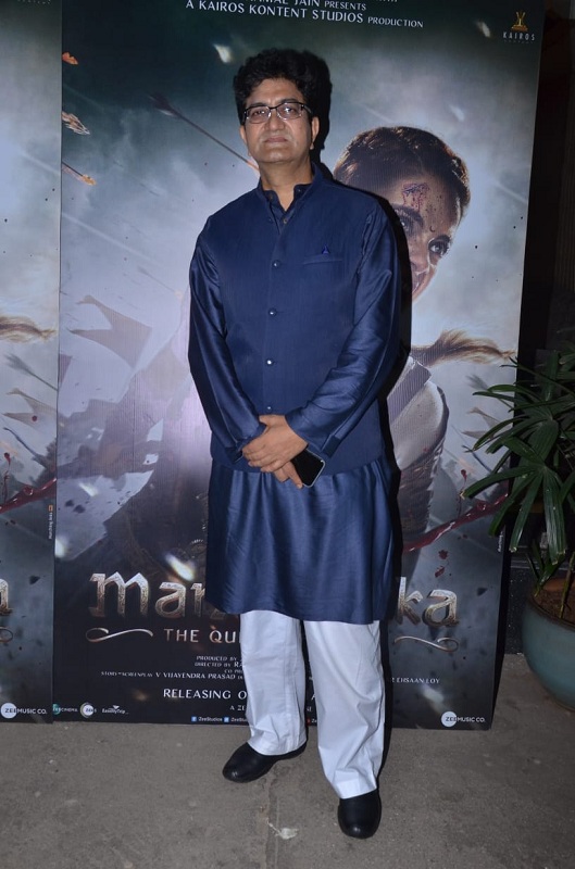 Celebs attend the Special screening of Kangana Ranaut's Manikarnika Kangana Ranaut,Manikarnika,Manikarnika: The Queen of Jhansi,Sadhguru,sadhguru jaggi vasudev,prasoon joshi,shankar mahadevan,Raveena Tandon,nitesh tiwari,Ashwini Iyer Tiwari,ankita lokhande,Rangoli baby boy,rangoli