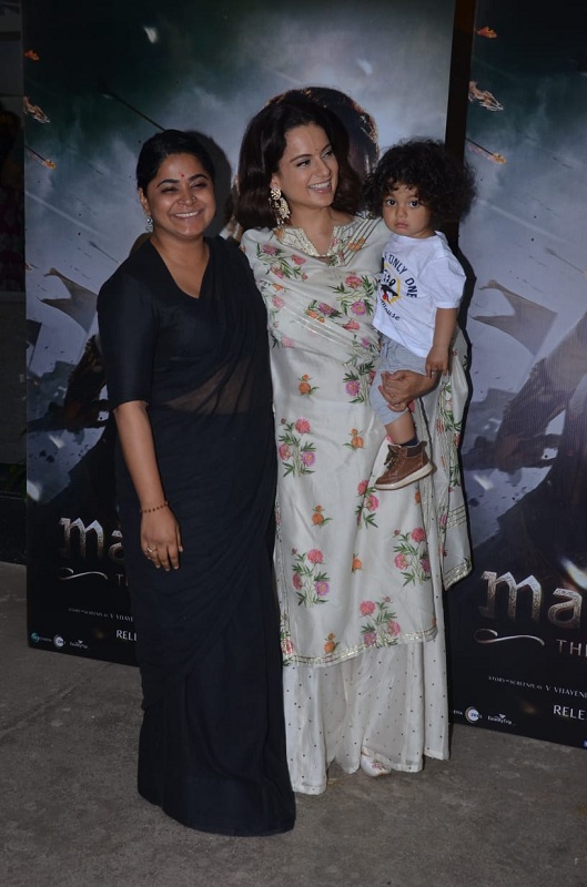 Celebs attend the Special screening of Kangana Ranaut's Manikarnika Kangana Ranaut,Manikarnika,Manikarnika: The Queen of Jhansi,Sadhguru,sadhguru jaggi vasudev,prasoon joshi,shankar mahadevan,Raveena Tandon,nitesh tiwari,Ashwini Iyer Tiwari,ankita lokhande,Rangoli baby boy,rangoli