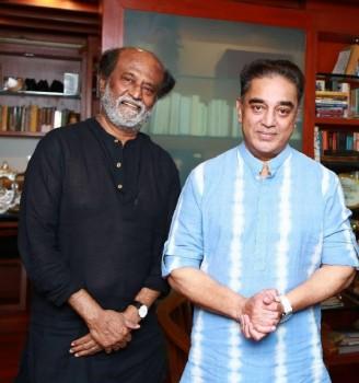 Rajinikanth Invites Kamal Haasan for his daughter Soundarya's Grand Wedding