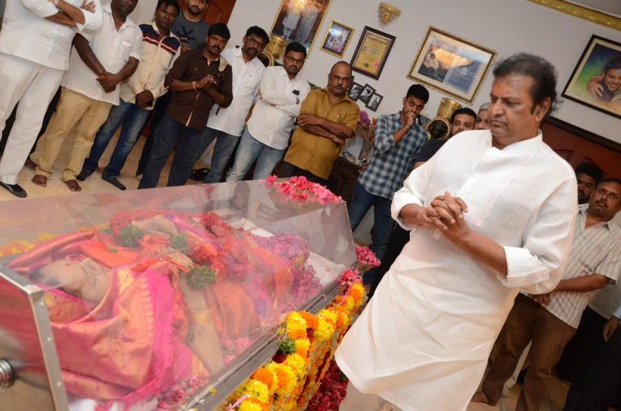 Actress Vijay Nirmala death,celebs pay last respects Vijay Nirmala photos,Telugu celebs last respects to Vijay Nirmala pictures,Telugu celebs tributes Vijay Nirmala pics,Pawan Kalyan,Mohan Babu,Charmi,T Subbarami Reddy,Charmi Kaur,Anil Ravipudi,Vamshi Pai