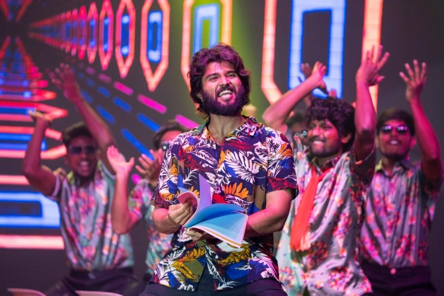 Vijay Devarakonda Performs at Dear Comrade Musical Event Yash,vijay devarakonda,vijay deverakonda,rashmika mandanna,dear comrade,yash vijay devarakonda