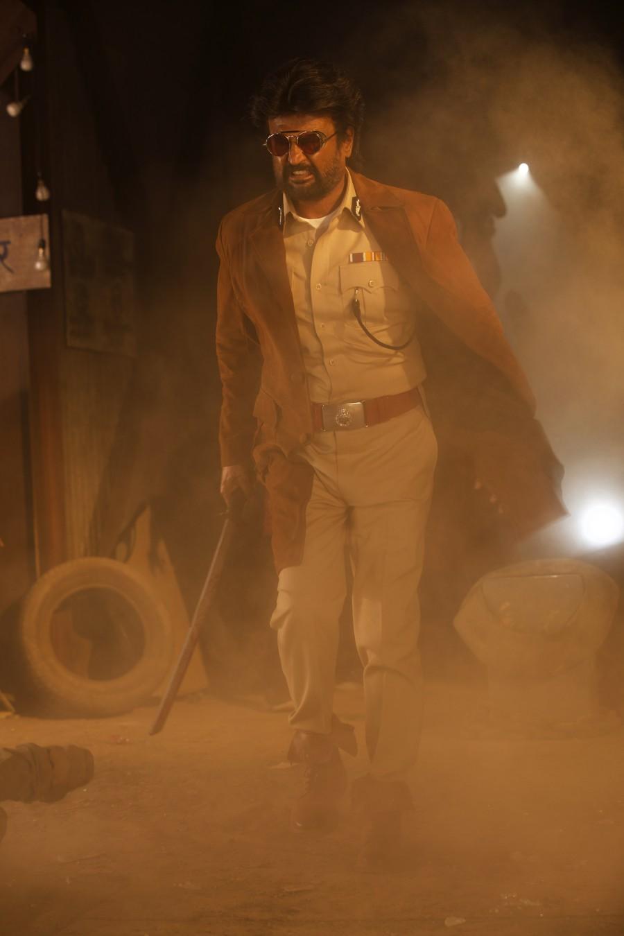 Rajinikanth in Cop Avatar (HQ Pic) Rajinikanth,darbar,darbar hq pics,darbar high quality photos,rajinikanth high quality pics