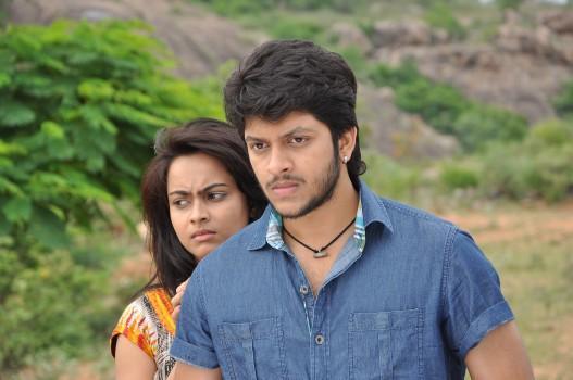 Rajiv and Simmi Das in Premante Suluvu Kadura