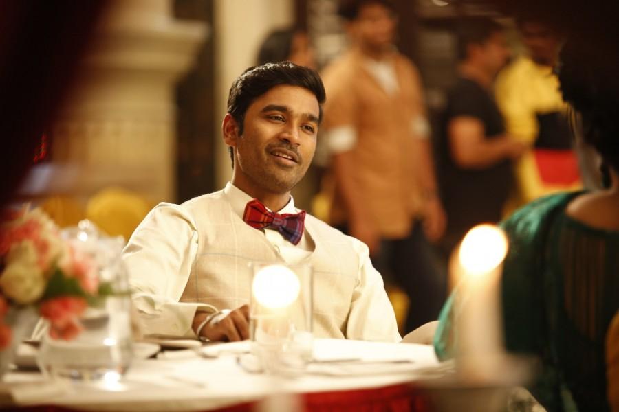 Stylish Look of Dhanush Ennai noki paayum thota,enai noki paayum thota,dhanush,ennai noki paayum thota movie stills,enai noki paayum thota pics,enai noki paayum thota photos