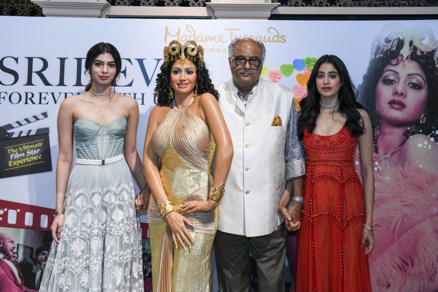 Sridevi's Wax Statue Sridevi,sridevi kapoor,sridevi wax stature,madame tussauds,sridevi madame tussauds,madame tussauds singapore