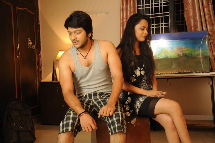Rajiv and Simmi Das in Premante Suluvu Kadura Premante Suluvu Kadura,Rajiv,Simmi Das,Premante Suluvu Kadura still,Premante Suluvu Kadura photos,Premante Suluvu Kadura pics