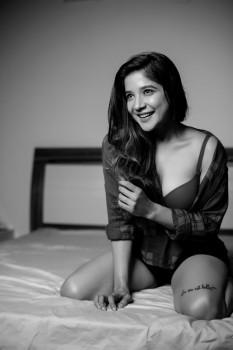 Sakshi Agarwal Bold Photoshoot
