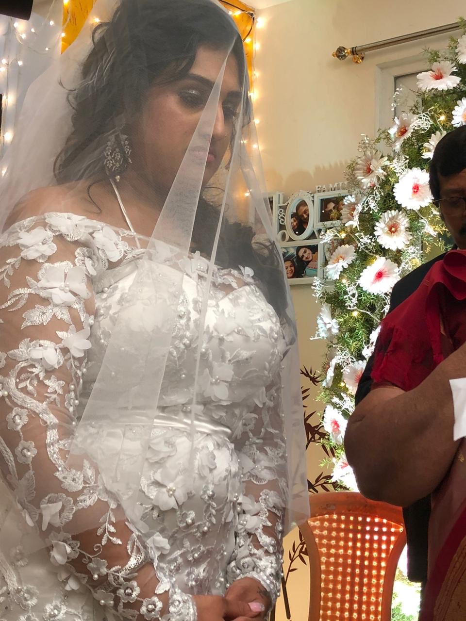 Vanitha Vijayakumar Vanitha vijayakumar,vanitha vijayakumar wedding,vanitha vijayakumar marriage,vanitha vijayakumar marriage pics,vanitha vijayakumar wedding photos,vanitha vijayakumar peter paul,kollywood celebrity wedding