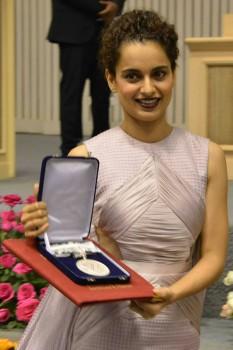 Kangana Ranaut with her National Award