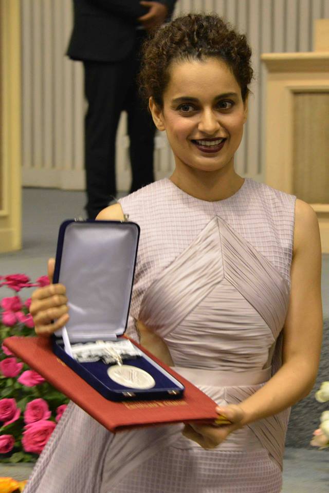 Kangana Ranaut with her National Award National film awards 2014,national film awards 2015,national film awards photos,Kangana Ranaut national award,national award winners,Gopi sunder